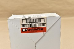 Box of 5 Wiremold 2127G, Ground Receptacle, Single Outlet, 15A, 125 V