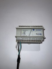 ALLEN BRADLEY 1761-L10BXB Ser. F FRN 1.1 PLC MODULE