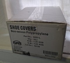 SAS- (6883-L) Shoe Covers- Large-White Non-Woven Polypropylene-300 Count