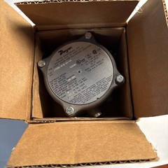 Pressure switch, Dwyer 1950G-0-B-24, Explosion-Proof , range 0.7-0.15″ w.c.