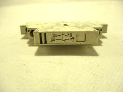 NEW SCHNEIDER ELECTRIC GVAN11 AUXILIARY CONTACT
