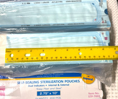1000 Autoclave Pouches 800 2.75×10 in. 200 5.25×10 in. #611