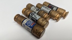 Lot of (5) New Bussmann Fusetron 250V 4A Time Delay Fuses, FRN-R-4
