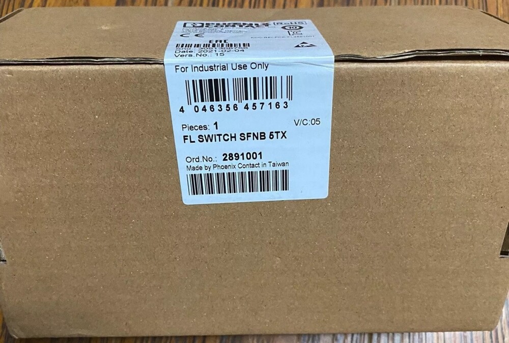 1PC New PHOENIX CONTACT FL SWITCH SFNB 5TX Ethernet Switch 2891001