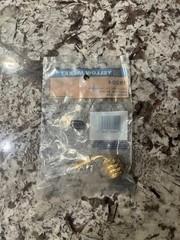 Yellow Jacket 19204 Adapter 1/4″ Left-Handed FFL TO 1/4″ Right-Handed MFL, 90°