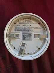 Silent Knight SD505-AHS Analog Heat Detector Sensor With Base