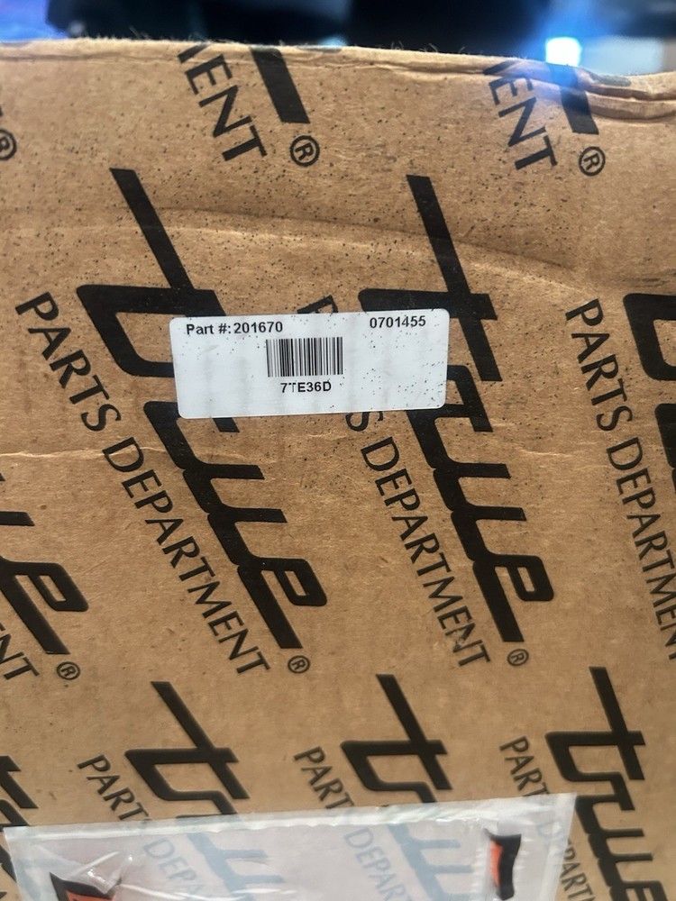 True Manufacturing TG2R-2S HC PART#201670 Genuine OEM Condensing Unit
