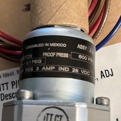 ITT Industries 130P4S50 Neo-Dyn Pressure Switch 3-5A 28VDC 600 PSIG
