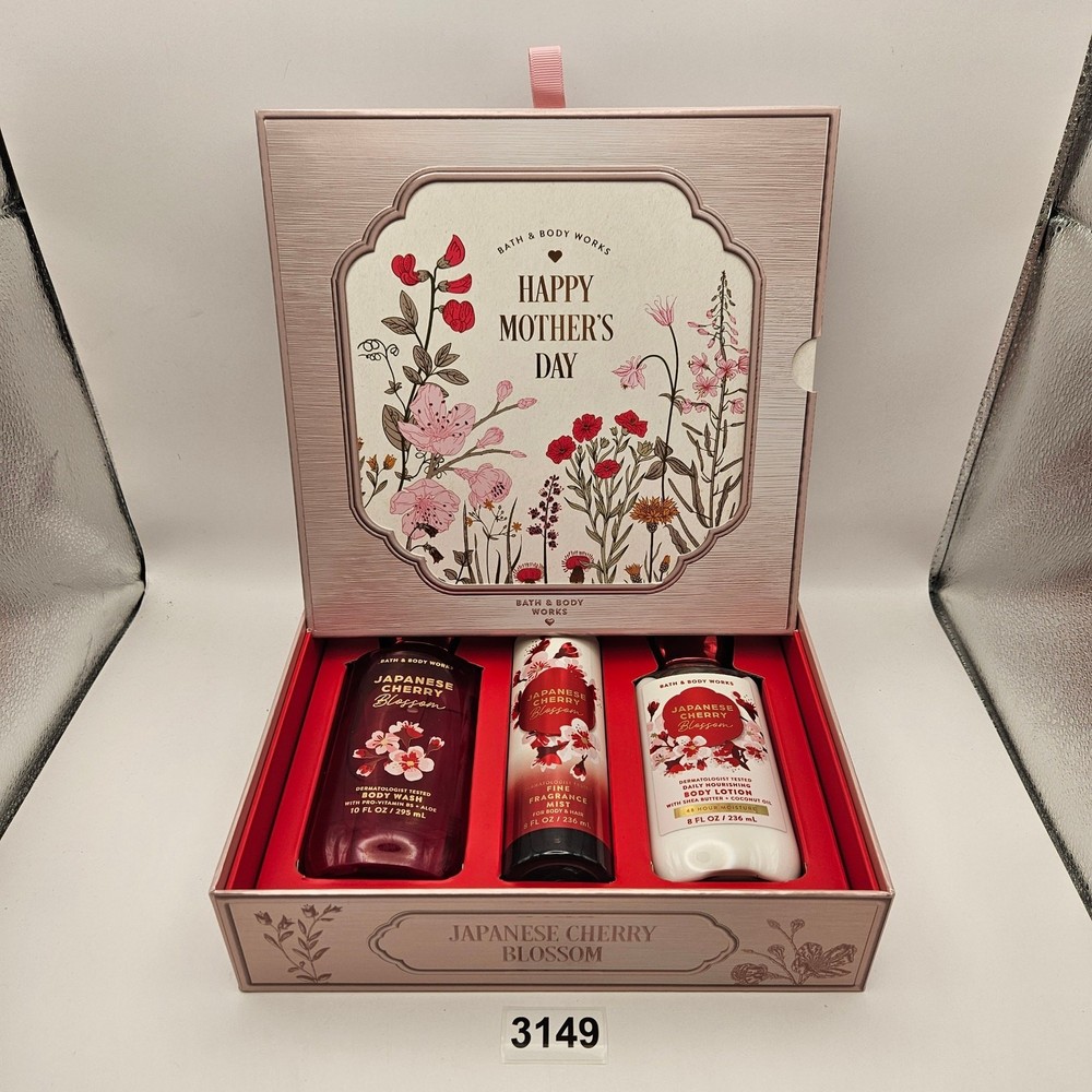 BATH & BODY WORKS JAPANESE CHERRY BLOSSOM NIB GIFT SET MIST WASH