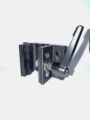 80/20 3D Printed Linear Bearing w/ Brake Kit – Fits 30 Series w/ TPU Pads