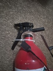 Kiddie Fire Extinguishers- 9&5Lb HALON 1211 Halon Fire Ext (No Air Pressure)
