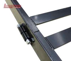 Lindstrom Equipment tractor splitting stands 10 Ton/20,000 lb