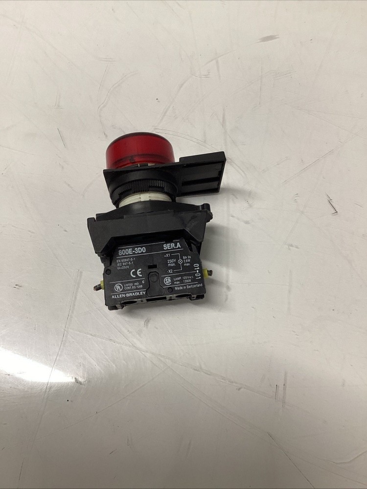 ALLEN BRADLEY RED LIGHT MODULE 800E-3D0 SERIES A W/ Lens N-918