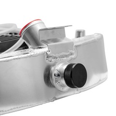 3 Core Aluminum Radiator w/ Shroud Fan for 1930-1931 Ford Model AA 3.3L