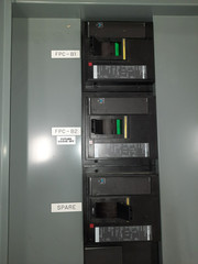 Square D I-Line Panelboard – 600A 480V 3PH 3W MCB – Indoor – Used