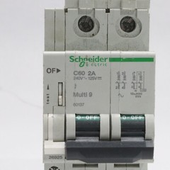 SCHNEIDER ELECTRIC 2POLE CIRCUIT BREAKER C60 2A 60137