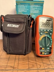 EXTECH EX520 Multimeter BRAND NEW FREE SHIPPING )
