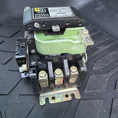 General Electric Contactor SIZE 2 CR205D0 CR205DO 3 POLE used
