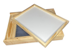 Pine 10 frame IPM screened bottom board with corrugated plastic in wood tray