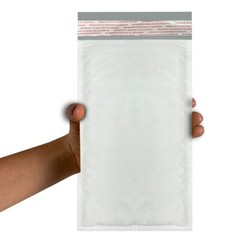 UOFFICE 100 White Poly Bubble Mailer Bags 4×8″ – #000 Envelopes Self-Sealing