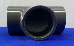 (1) 6NF85 TEE,2 IN,SLIP SOCKET,PVC – UNSURE OF MANUFACTURER