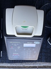 MJ Research PTC-200 Peltier Thermal Cycler with Block