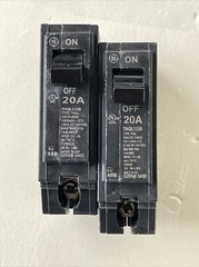 THQL1120 General Electric Plug-In CIRCUIT BREAKER 1 pole 20 Amp 1P 20A New!!