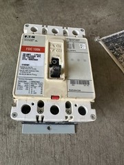 -EATON CH FDC3200 200A 600V USED 3 POLES BOLT ON