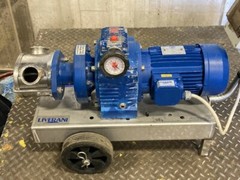 Liverani 2″ Tri-Clamp liquid transfer pump VBG 2 F D24.5 P90, VA-MAJOR