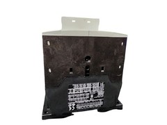 Eaton 40A IEC Contactor XTCE040DS1A Side-Mounted 110/120V 3P Screw Terminal FVNR