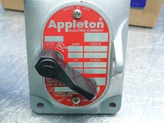 APPLETON ELECTRIC COMPANY EXPLOSIONPROOF SWITCH FRONT COVER EFK-F34W-Q