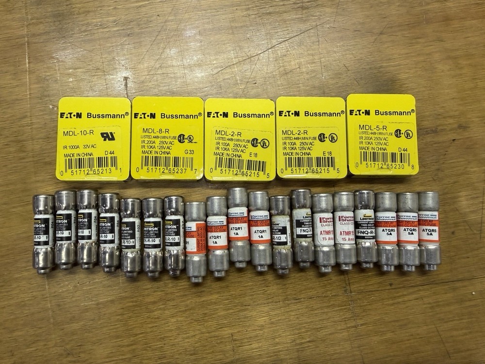 Lot of 39 Bussmann Ferraz Shawmut Littelfuse Class CC Time Delay Fuses Mixed