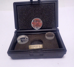 VINTAGE EDMUND SCIENTIFIC CO. OPTICAL FLAT SET/PRECISION-POLISHED OPTICAL FLATS