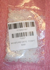 QTY (1000) 17W02190 ESSENTRA NYLON FLAT WASHER M2 2.64mm-INSIDE 5.59mm-OUTSIDE