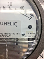 Dwyer 4050C Capsuhelic Gage
