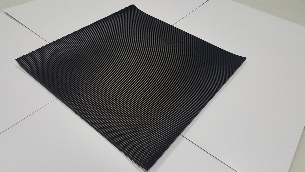 Rib Self-Adhesive Rubber Safety Mat 12 in. x 12 in.