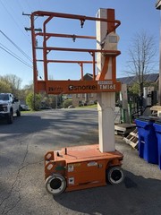 2021 SNORKEL TM16E 16’ ELECTRIC VERTICAL MAST DRIVABLE MAN PLATFORM LIFT