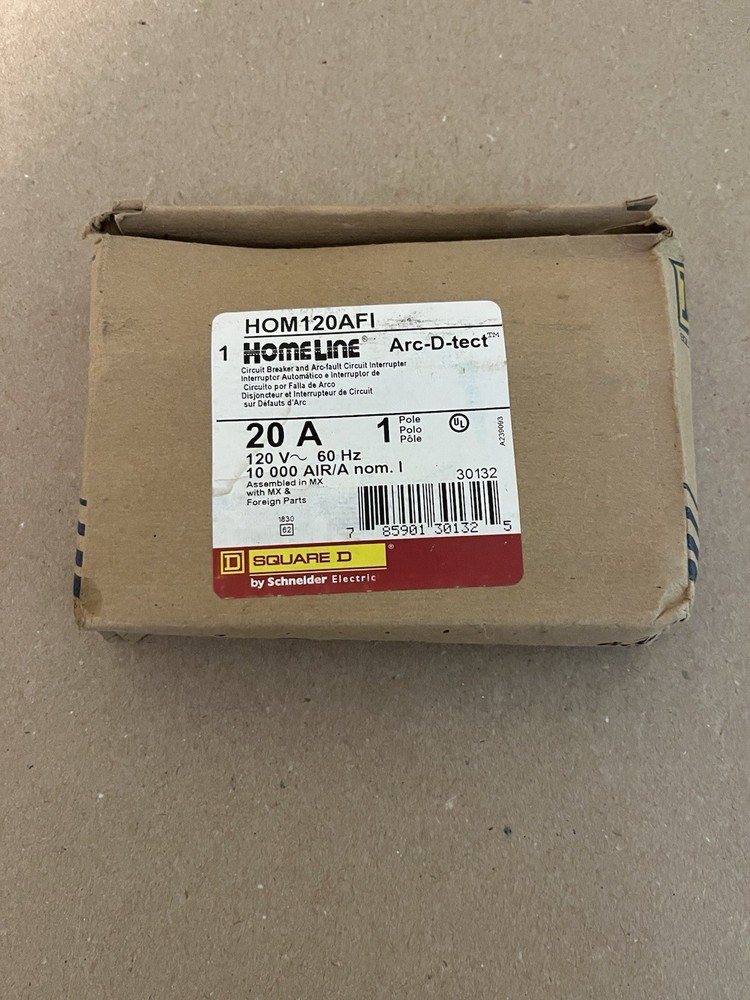 HOM120AFI – Square D Homeline 20A 120V 1 Pole Arc Fault Circuit Breaker Plug-In