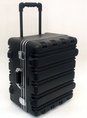 181509H – PLATT LUGGAGE – HEAVY-DUTY POLYETHYLENE CASE WITH WHEELS AND TELESCOPI