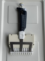 Gilson Pipetman P12X200L 20-200µL Multichannel Volumetric Pipette
