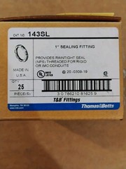 Box Of 25 – Thomas & Betts 143SL 1″ Sealing Locknut – Brand New