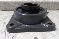 NTN UCFUX-2.1/2M 2-1/2 In Bore Diameter Cast Iron Housing 4 Bolt Flange Bearing