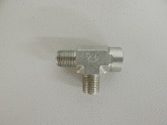 5603-02-02-02 Tee, 1/8″ Male NPT x 1/8″ Female NPT x 1/8″ Male NPT (Lot of 6)