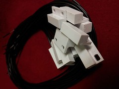 10 L.E.D. Magnetic Reed Door Window Cabinet Closet Contact Switch Light on Open
