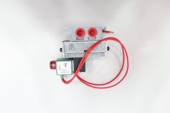 Asco U8401B101 Pneumatic Solenoid Valve 1/4in Npt 150psi 24v-dc