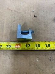 LOT OF 33 beam clamps. unused. Unsure of model or brand.