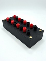 16 Port 4mm Banana Jack Test Box Lab Bench Power Distribution Block Electronics