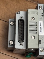 Numatics 239-1087 25 PIN SUB-D CONNECTOR SOLENOID VALVE MANIFOLD ASSEMBLY
