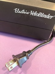 GBC 1775070 ELECTRIC VELOBINDER ELECTRIC BINDING MACHINE POWERS UP / RUNS