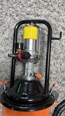 Pneumatic grease machine, high pressure lubrication pump, automatic grease pump